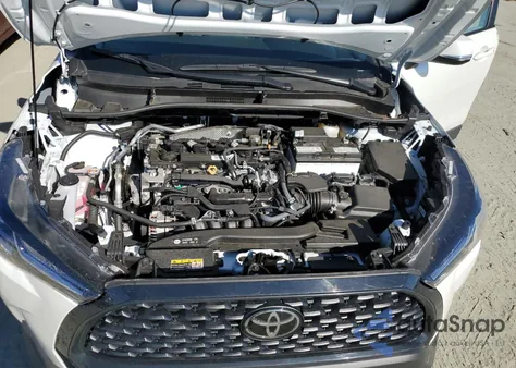 2024 Toyota Corolla Cross Le from USA, damaged, VIN 7MUBAAAG9RV083287